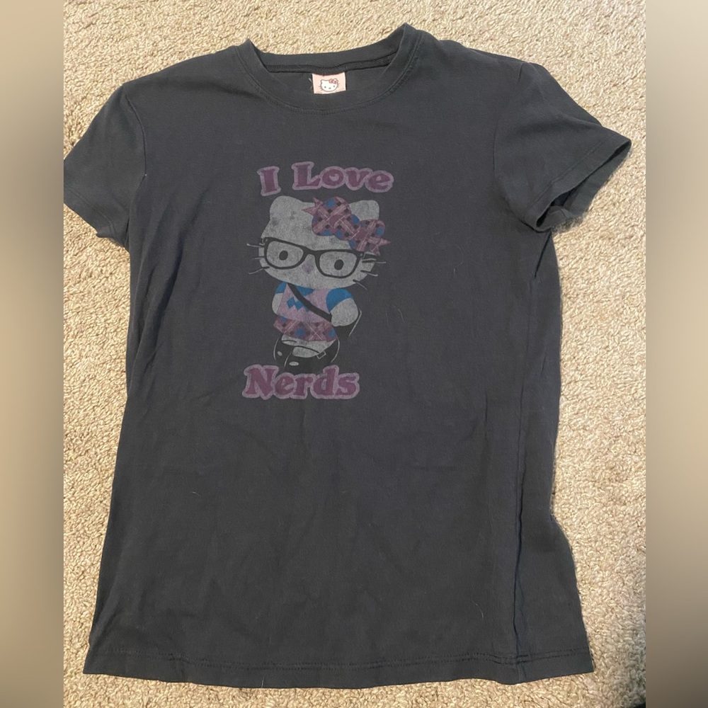 Super cute i ❤️ nerds hello kitty Sanrio shirt